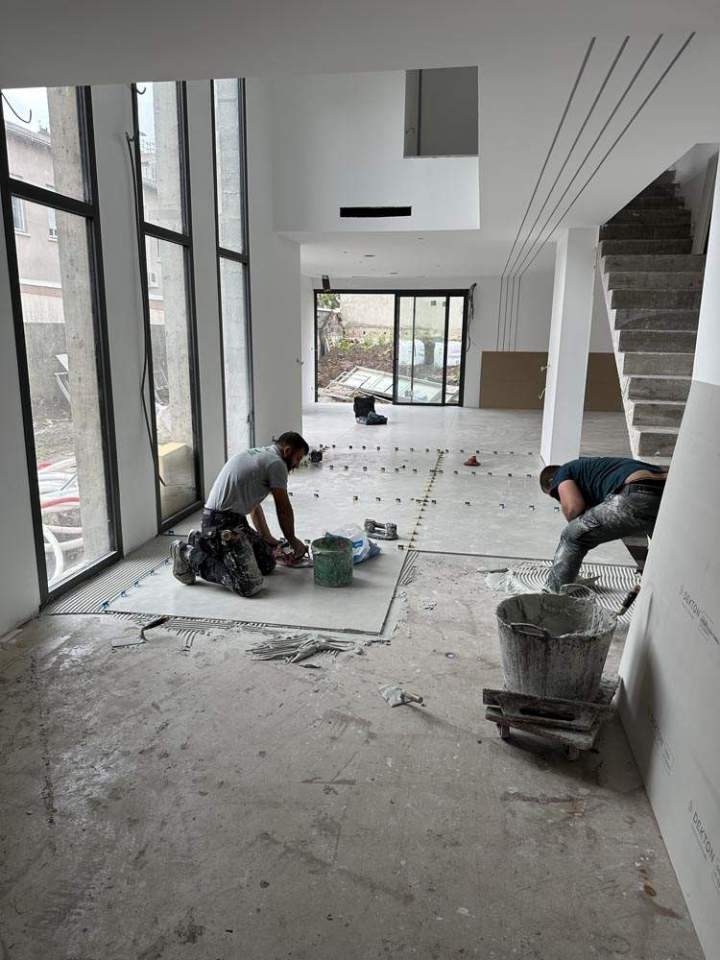 Pose de carrelage grand format intérieur à Villeurbanne  