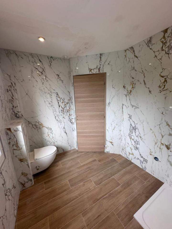 Carrelage mur salle de bain Lyon