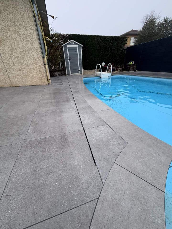 Découpe sur mesure des margelles à Chassieu