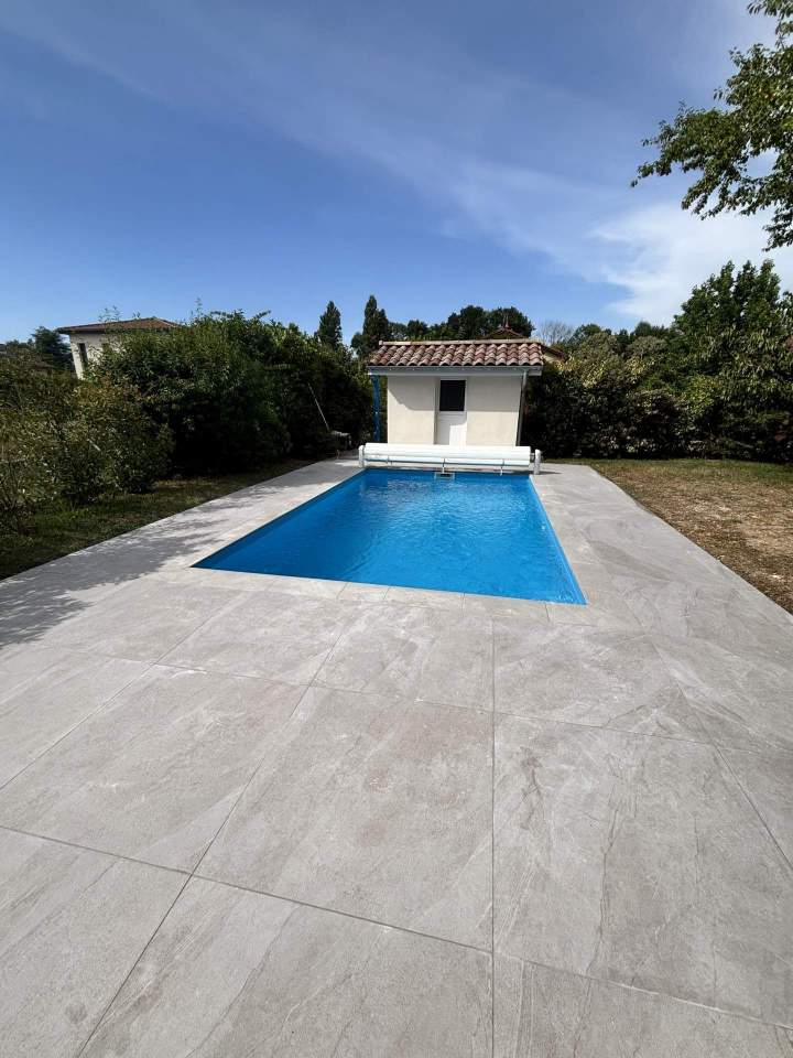 pose de carrelage 100x100 chantier jonage