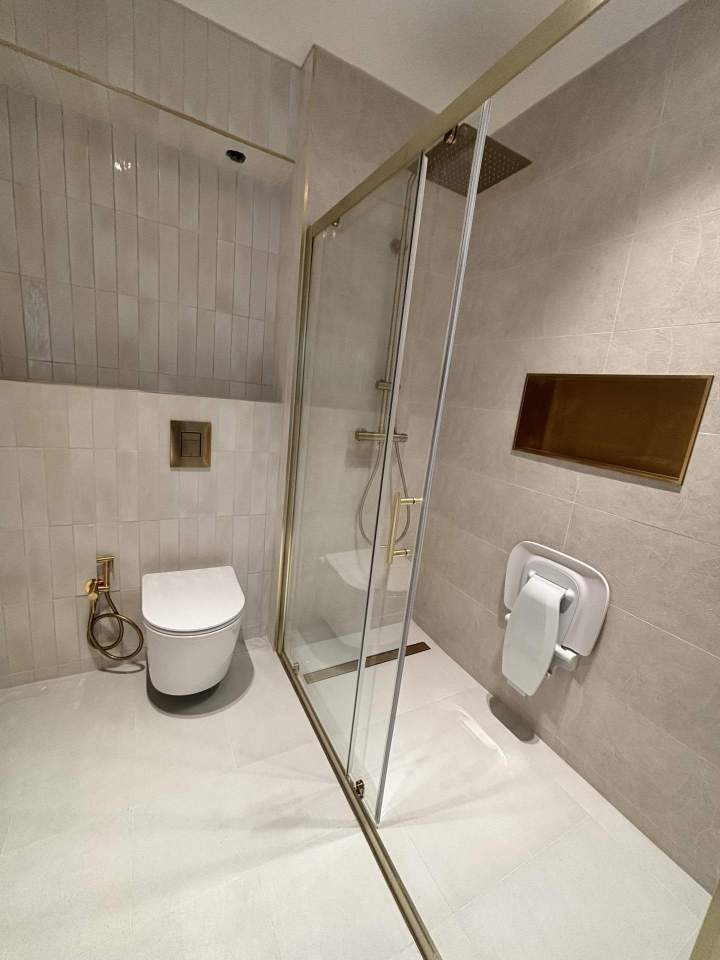douche italienne carrelage 7x30 plus 30x60 