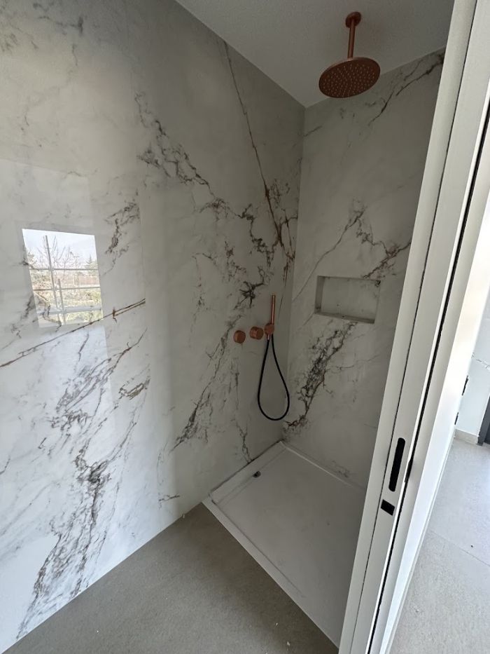 Pose de carrelage salle de bains Meyzieu