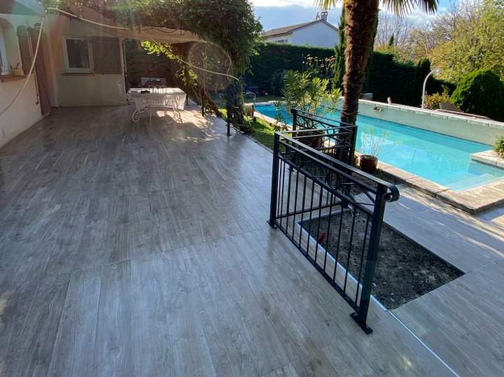 Carrelage terrasse Lyon